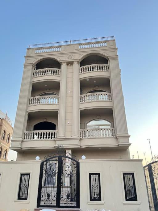 6th of October City Luxury 3Br Apartment West Somid, Giza מראה חיצוני תמונה